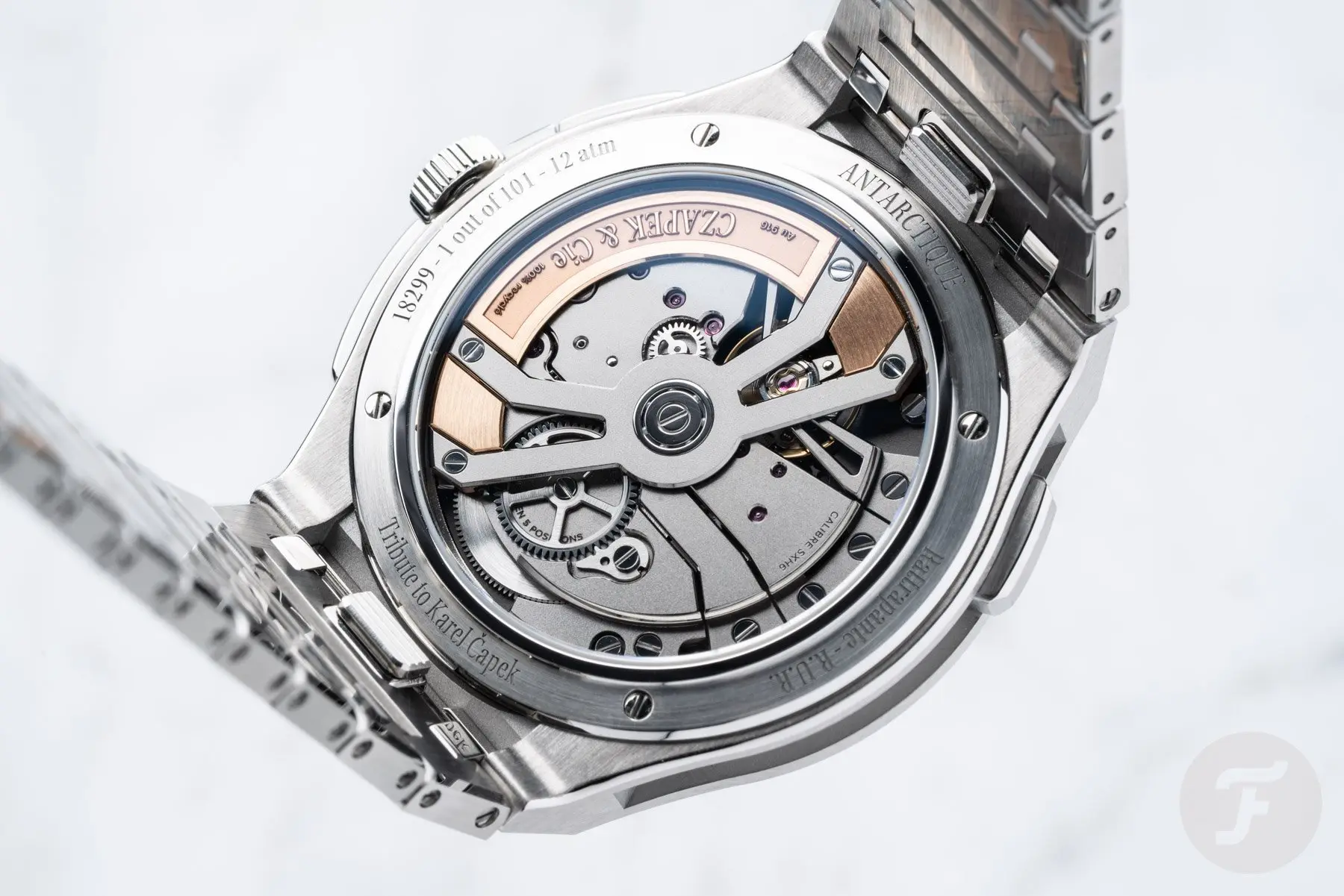 Czapek-Antarctique-Rattrapante-R.U.R-11